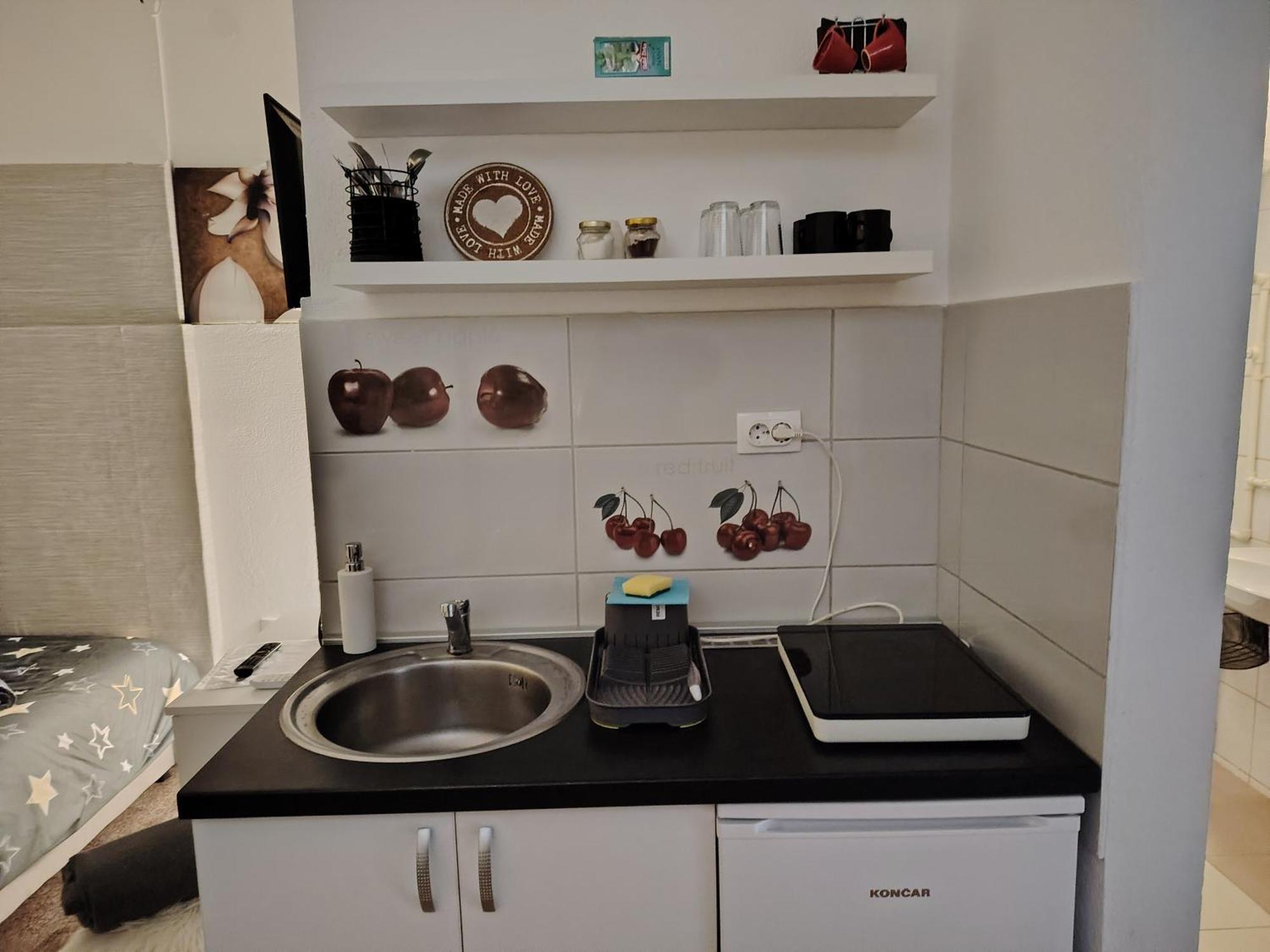 Cozy Max Studio Ягодина Екстер'єр фото